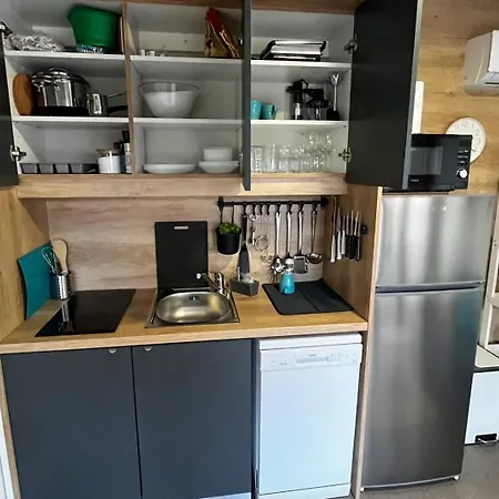 Apartman By The Sea Turanj, Biograd - 25010