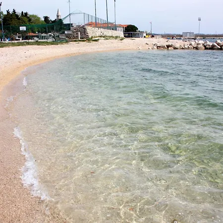 アパート By The Sea Turanj, Biograd - 25010 トゥラニ